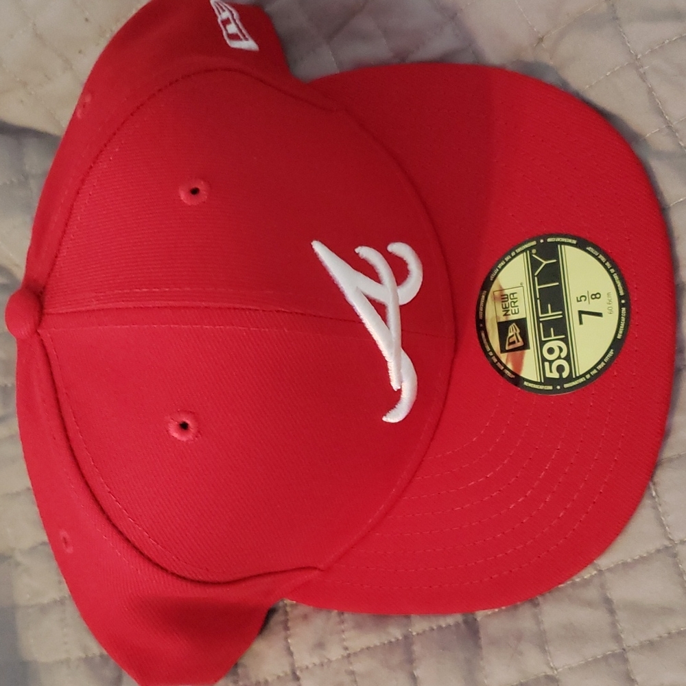 Atlanta Braves Fitted Cap